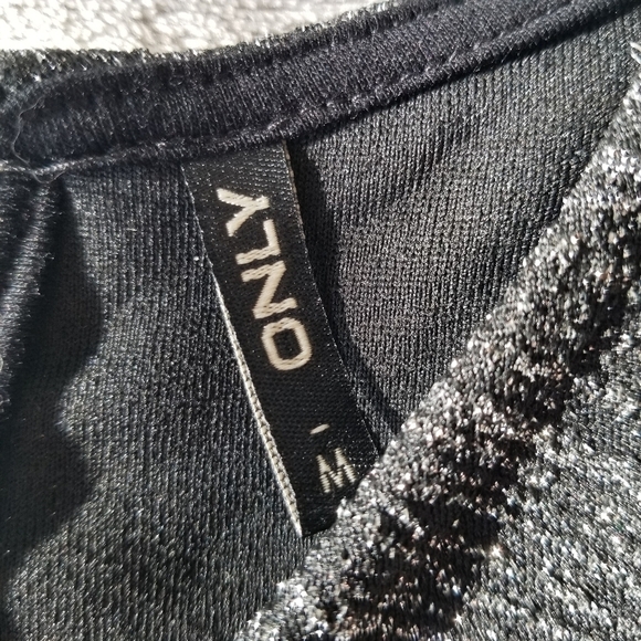 Only Black Sparkle Boat Neck Long Sleeve Cut-out Back Party Shirt - Picture 6 of 8